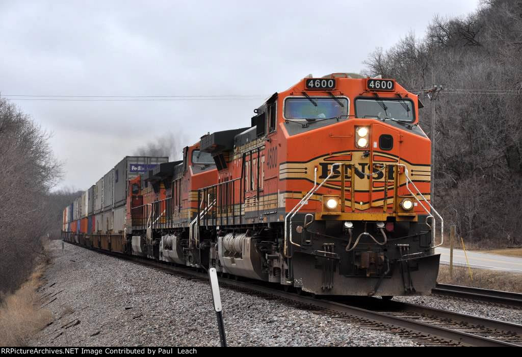 Intermodal cruises east